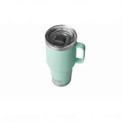 YETI RAMBLER 887 ML/ 30 OZ TRAVEL MUG WITH STRONGHOLD LID Camp Kitchen